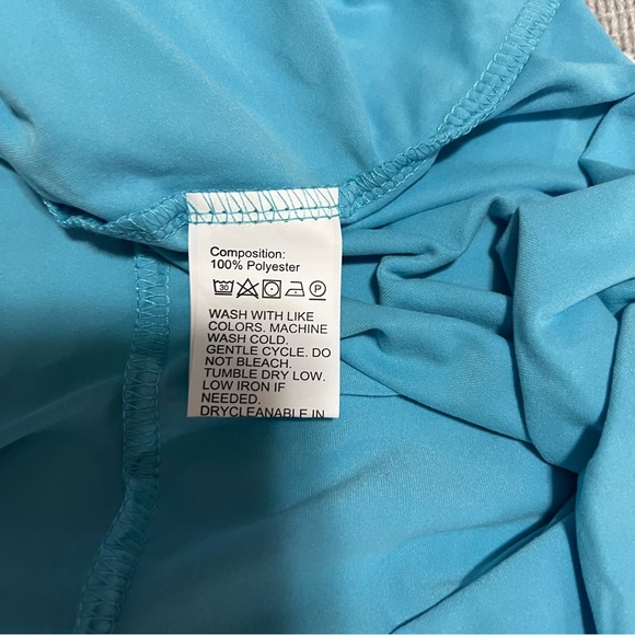 Tank - Picture 4 of 4